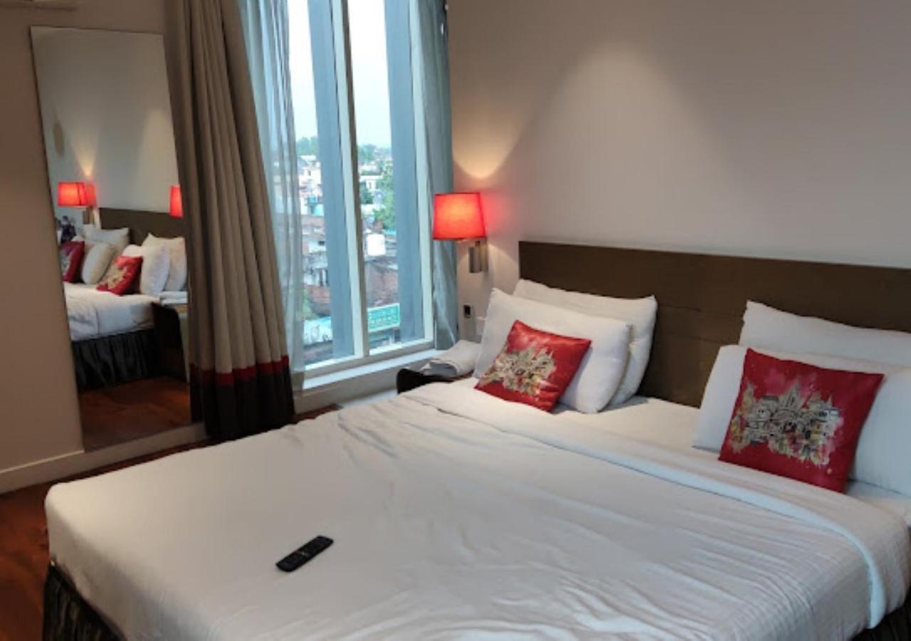 Hotel Le Lotus Grand Kakarmatha Kültér fotó