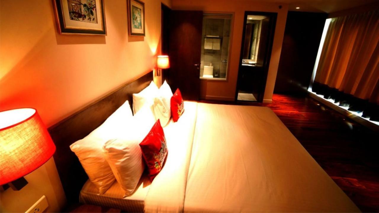 Hotel Le Lotus Grand Kakarmatha Kültér fotó