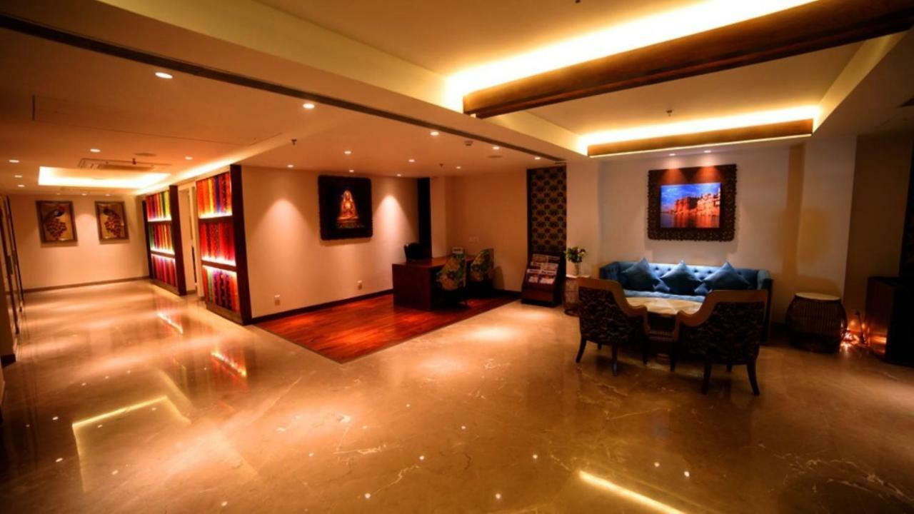 Hotel Le Lotus Grand Kakarmatha Kültér fotó