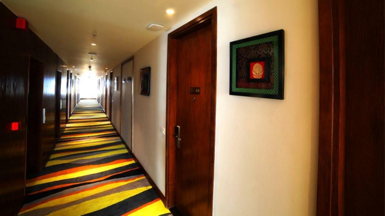Hotel Le Lotus Grand Kakarmatha Kültér fotó