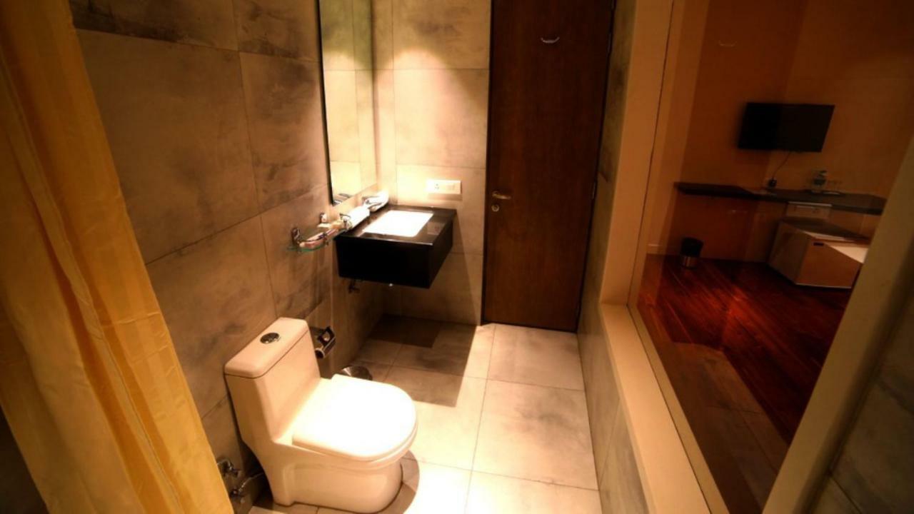 Hotel Le Lotus Grand Kakarmatha Kültér fotó
