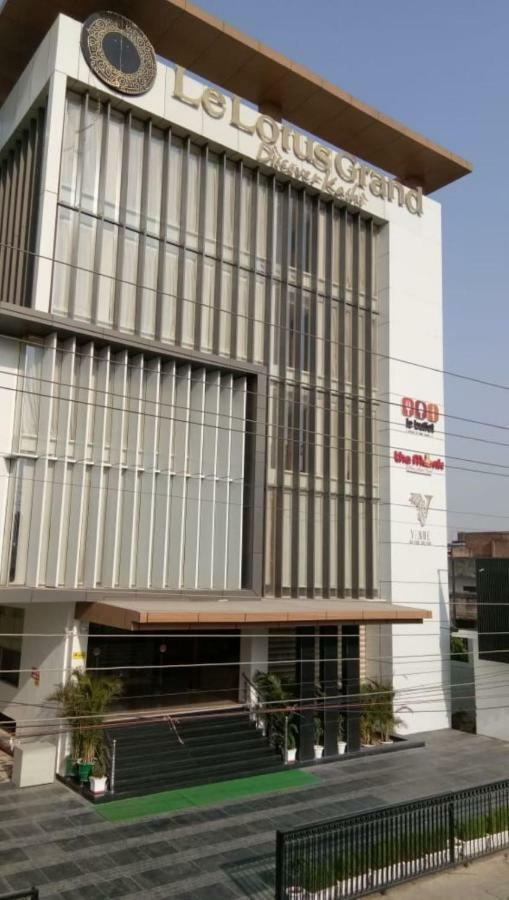 Hotel Le Lotus Grand Kakarmatha Kültér fotó