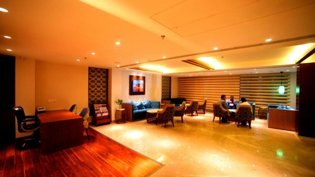 Hotel Le Lotus Grand Kakarmatha Kültér fotó